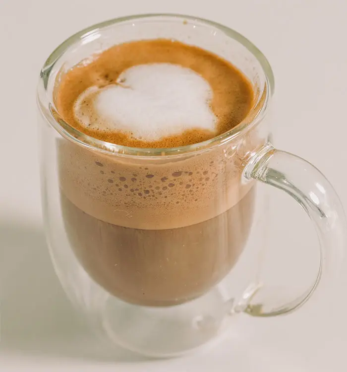 melvins-cappucino-with-heart-shaped-cream